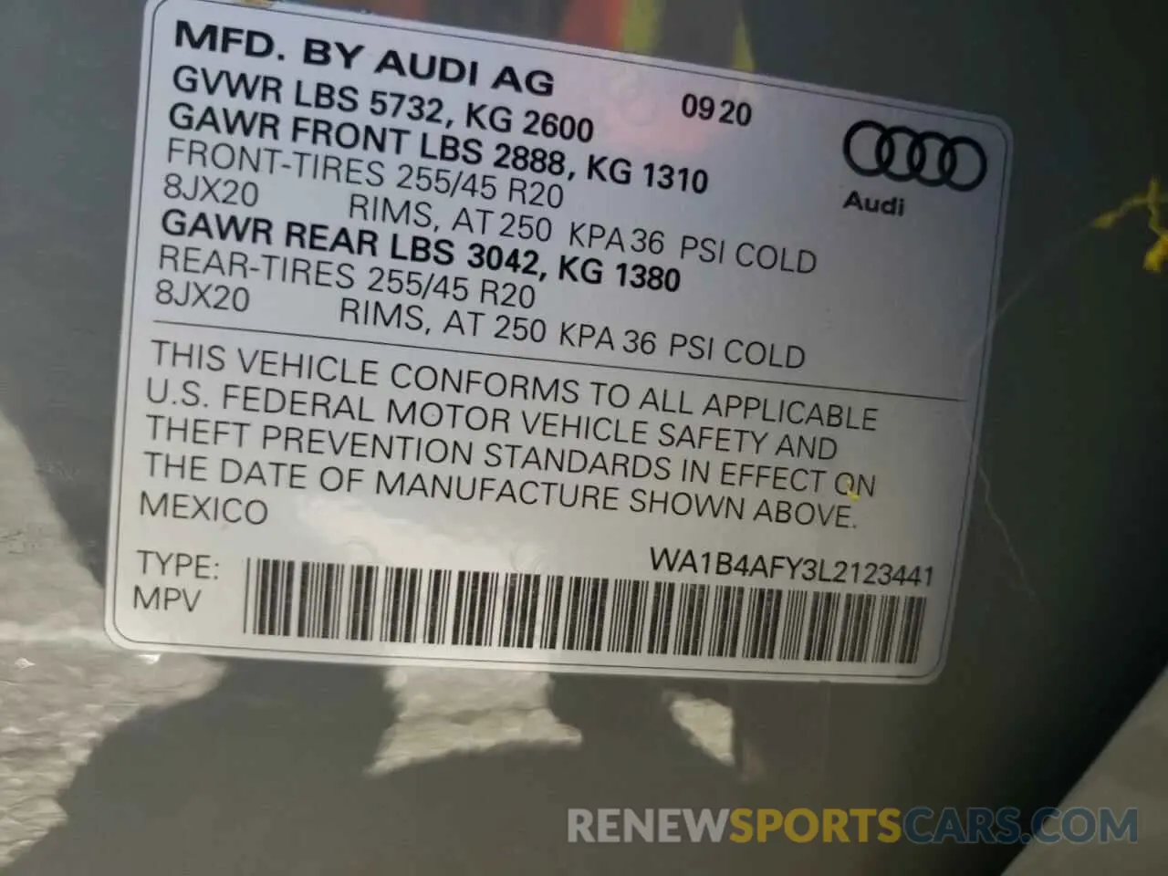 10 Photograph of a damaged car WA1B4AFY3L2123441 AUDI SQ5 2020