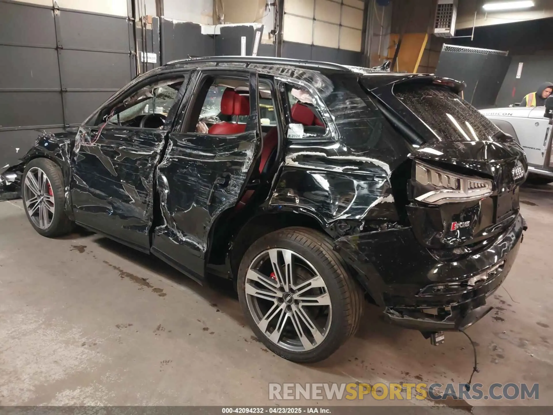 3 Photograph of a damaged car WA1B4AFY4L2114313 AUDI SQ5 2020