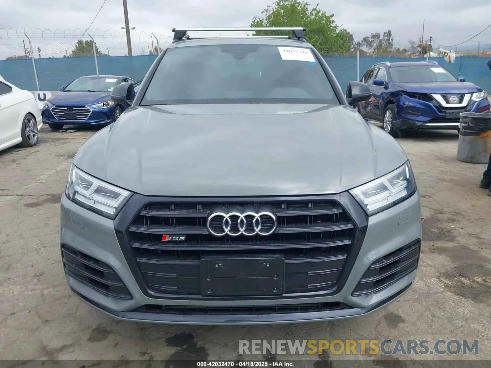 12 Фотография поврежденного автомобиля WA1B4AFY5L2008677 AUDI SQ5 2020