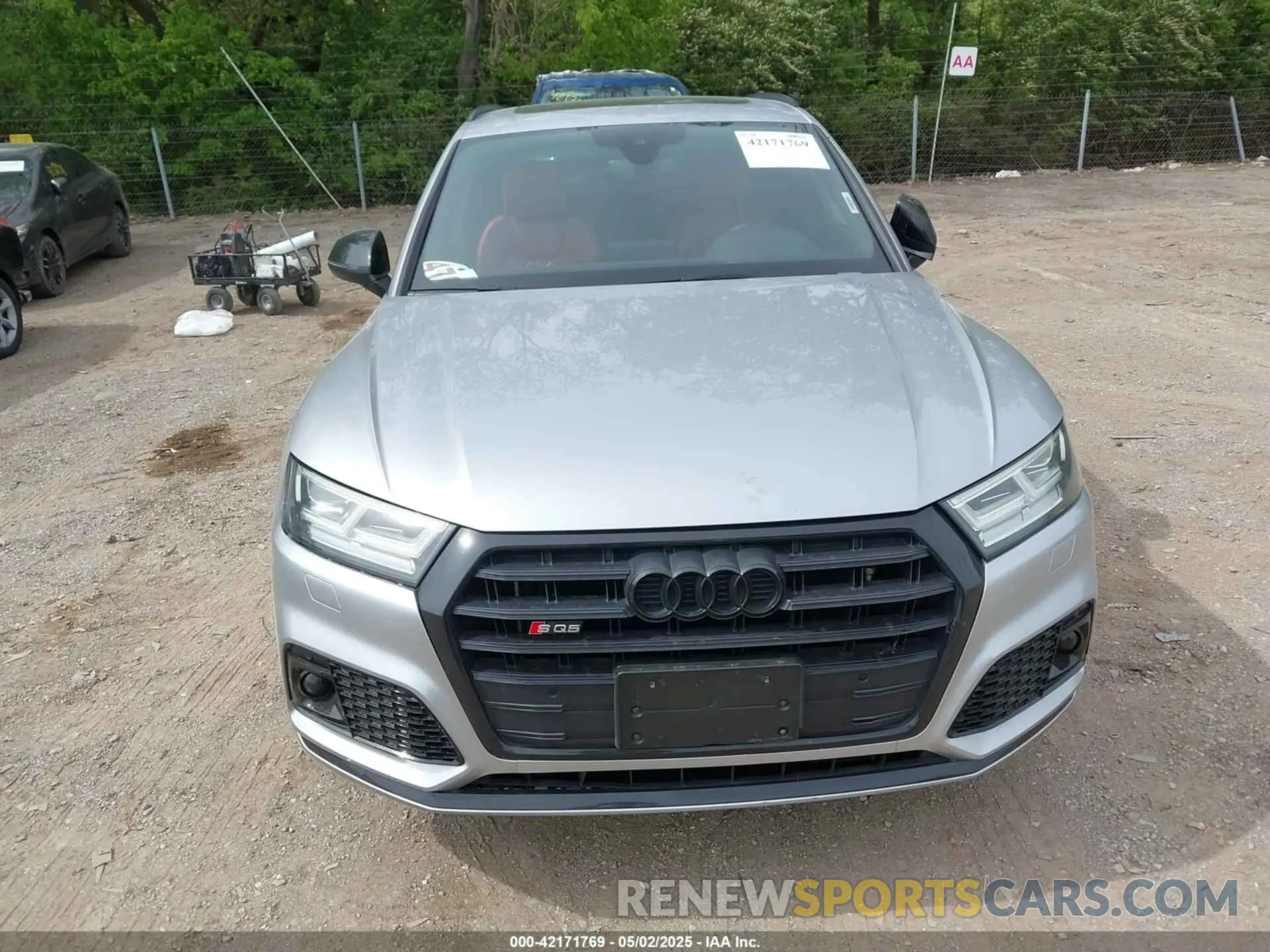 12 Фотография поврежденного автомобиля WA1B4AFY7L2085499 AUDI SQ5 2020