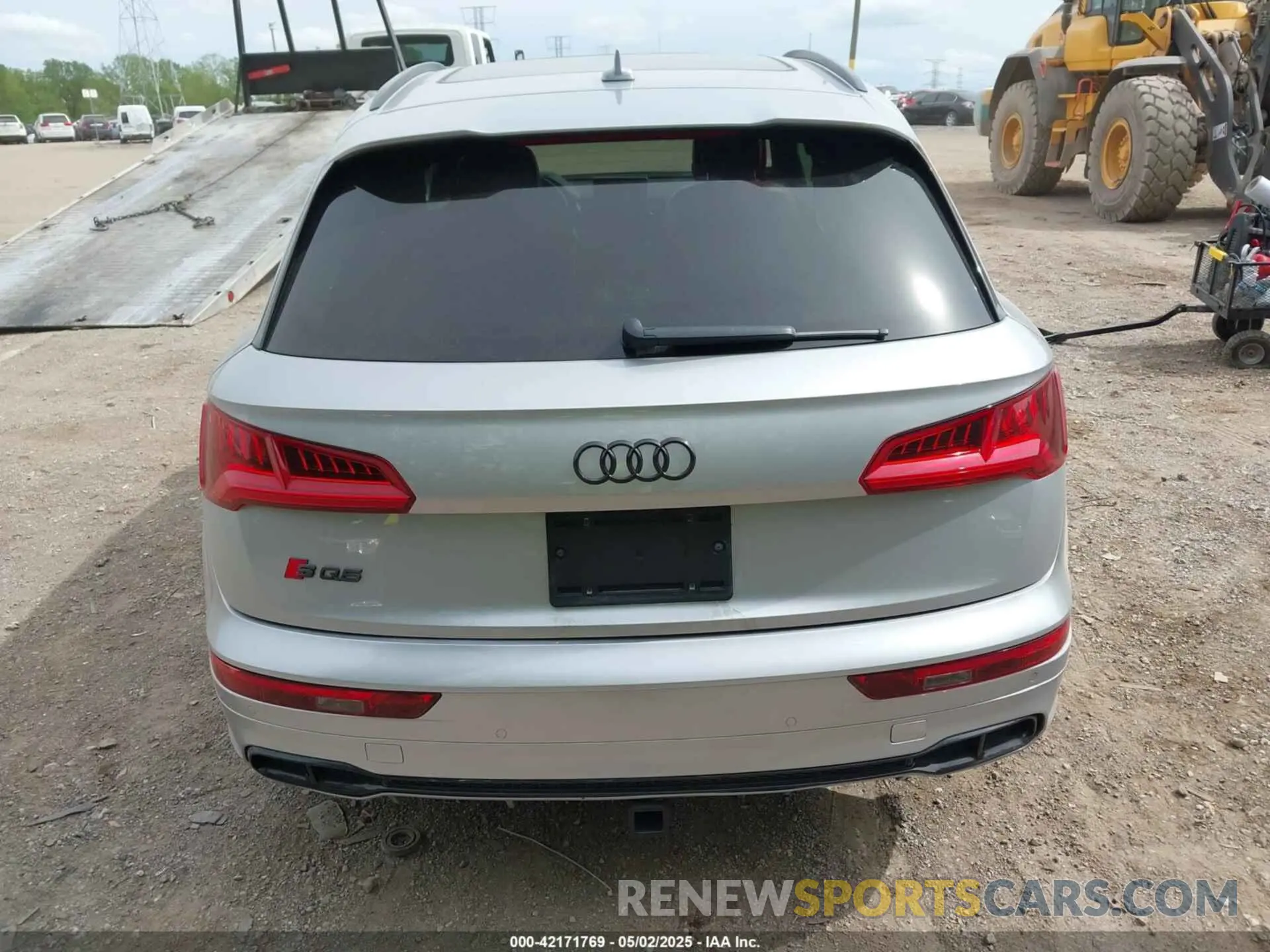 16 Фотография поврежденного автомобиля WA1B4AFY7L2085499 AUDI SQ5 2020