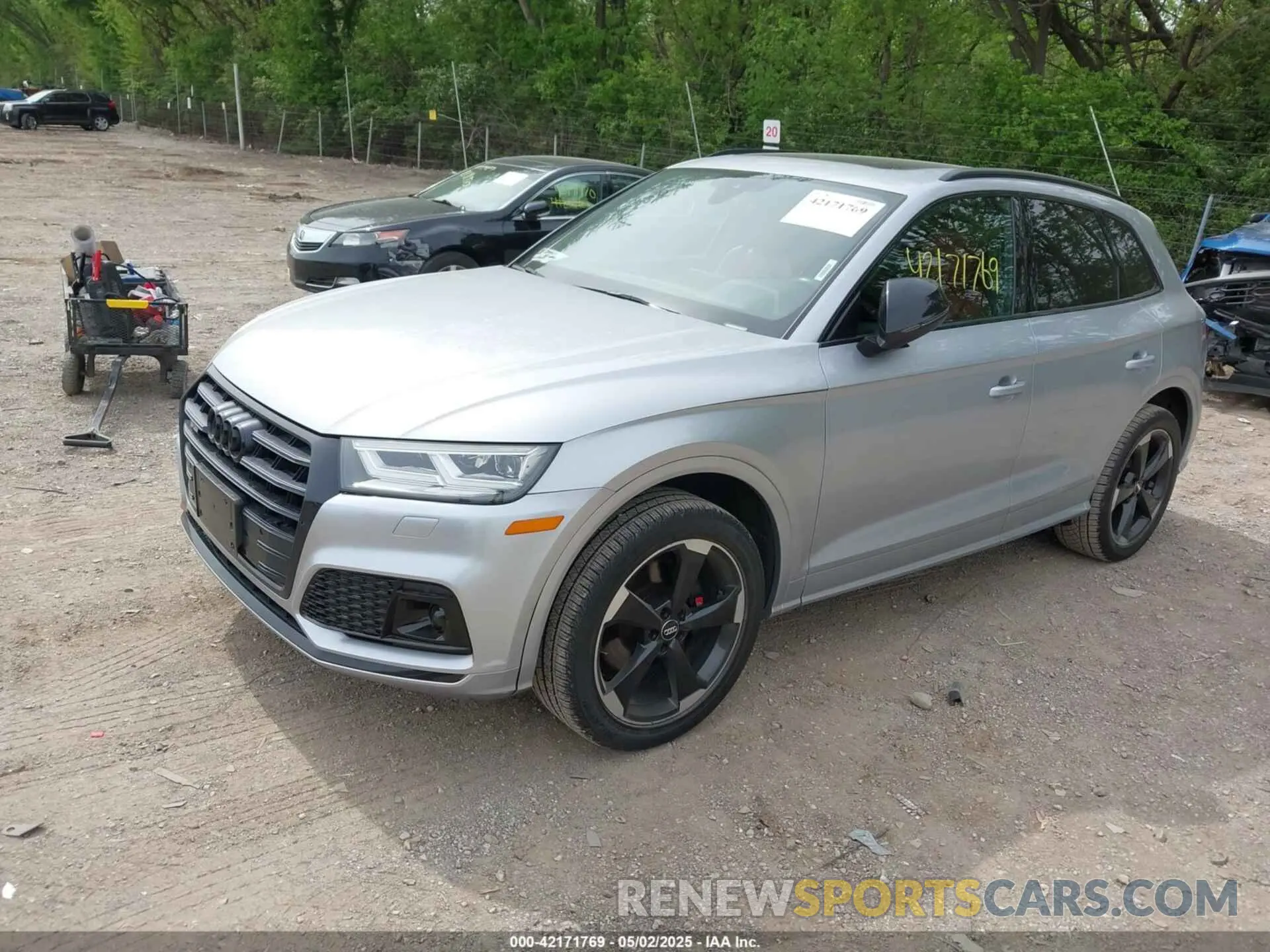 2 Фотография поврежденного автомобиля WA1B4AFY7L2085499 AUDI SQ5 2020
