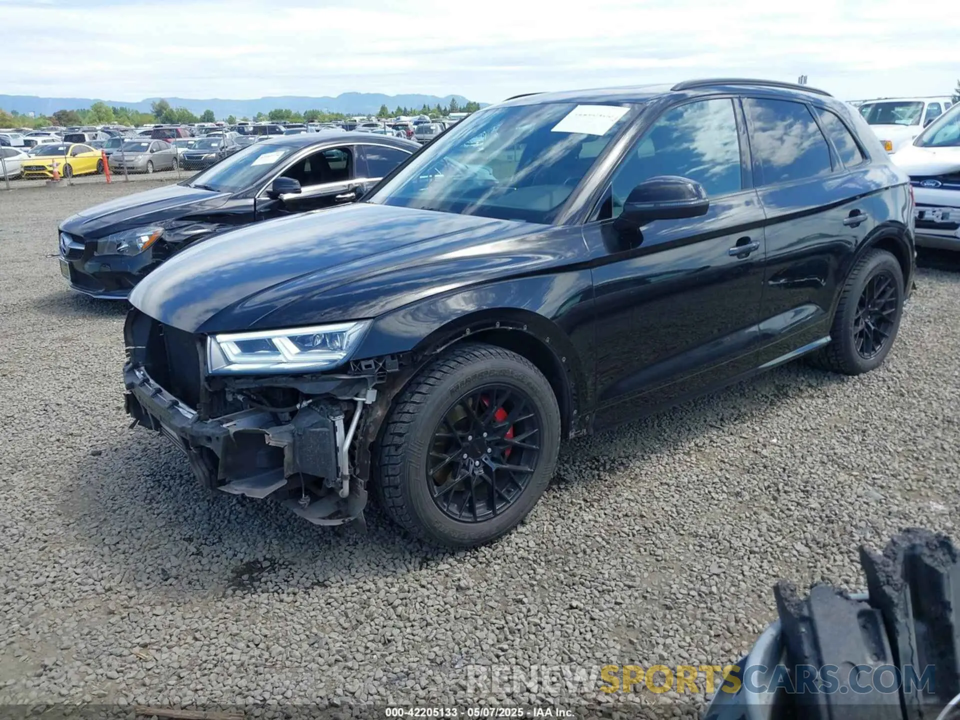 2 Фотография поврежденного автомобиля WA1B4AFY8L2040006 AUDI SQ5 2020