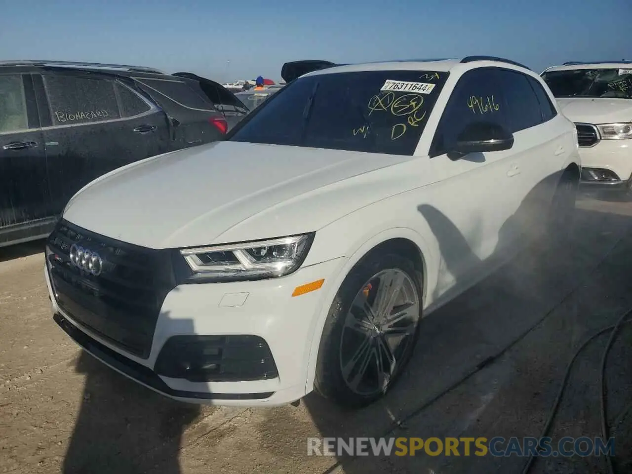 1 Photograph of a damaged car WA1B4AFY8L2040152 AUDI SQ5 2020