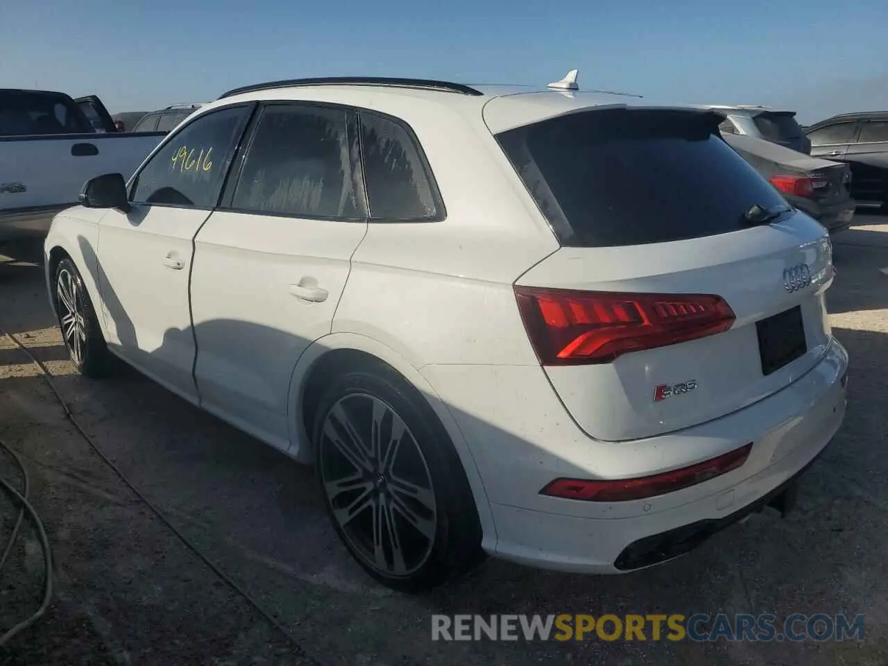 2 Photograph of a damaged car WA1B4AFY8L2040152 AUDI SQ5 2020