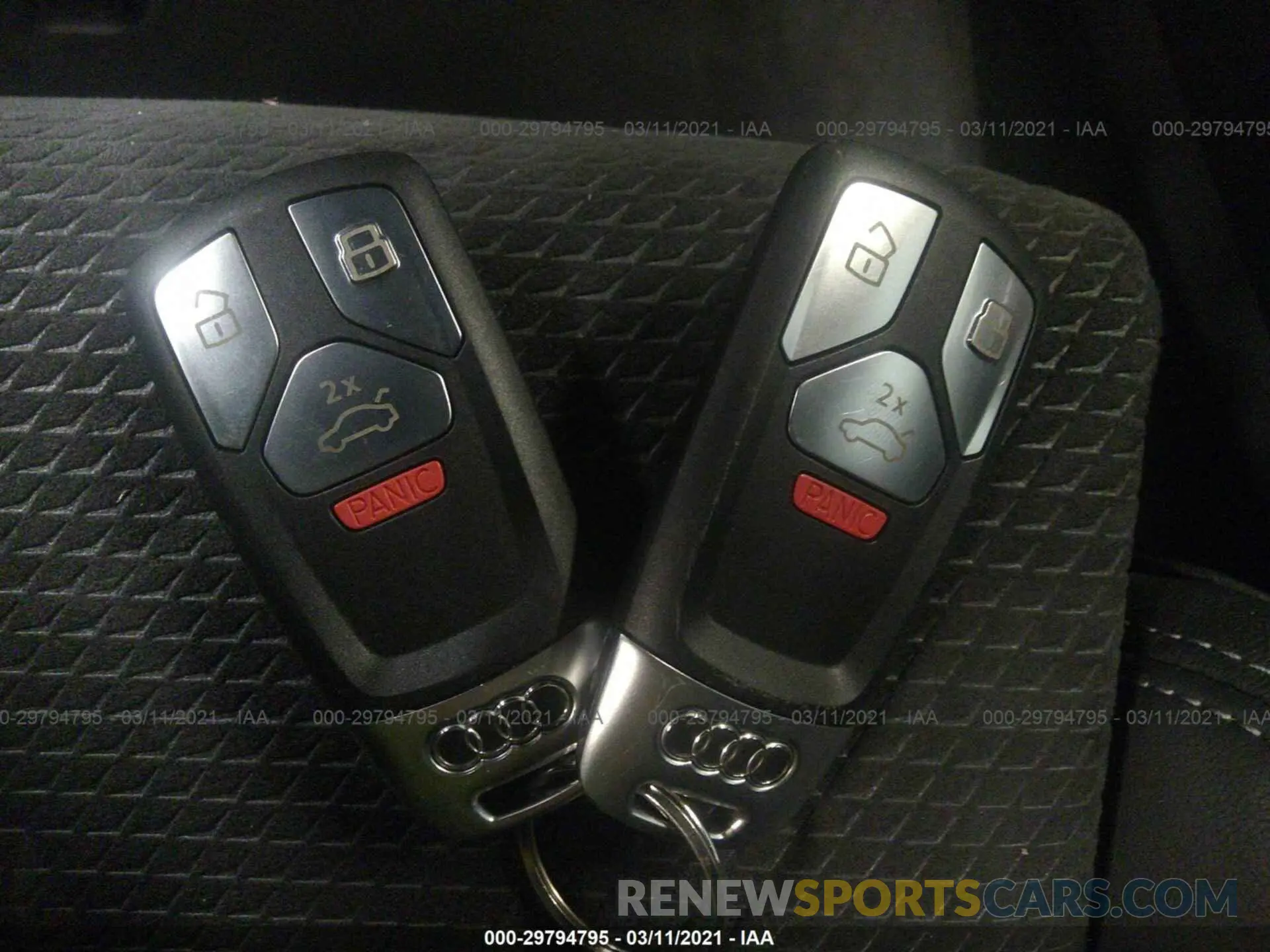 11 Photograph of a damaged car WA1B4AFYXL2010795 AUDI SQ5 2020