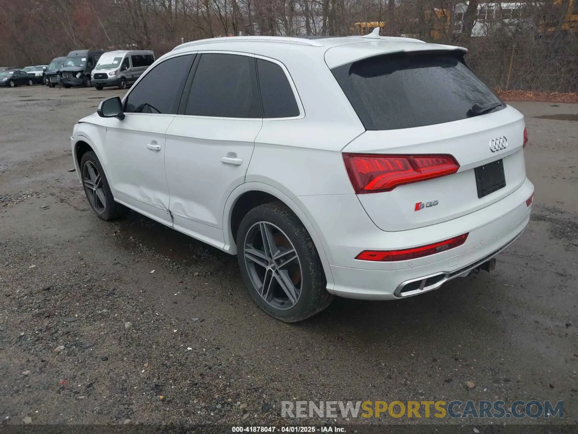 3 Фотография поврежденного автомобиля WA1B4AFYXL2040461 AUDI SQ5 2020