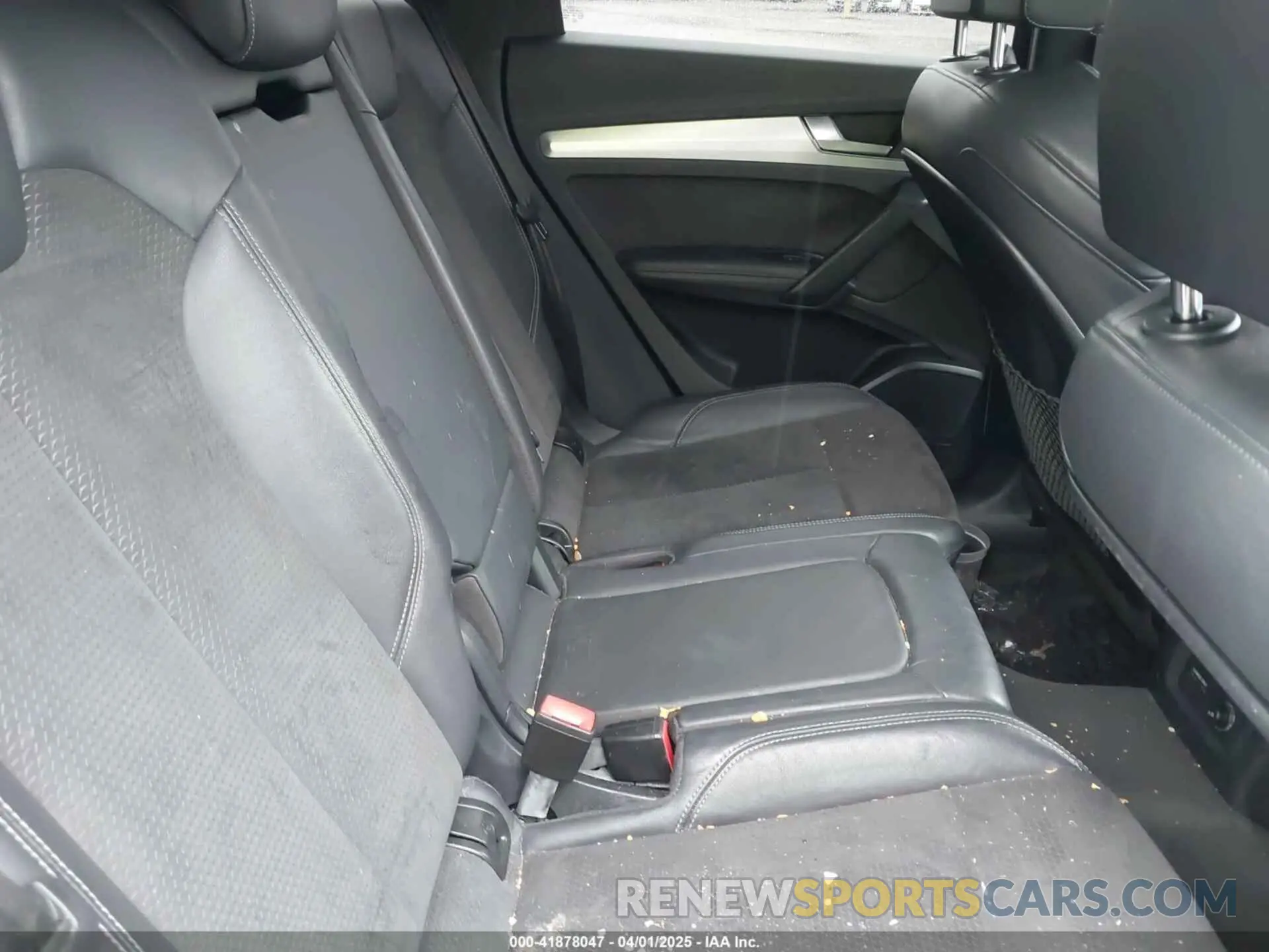 8 Фотография поврежденного автомобиля WA1B4AFYXL2040461 AUDI SQ5 2020