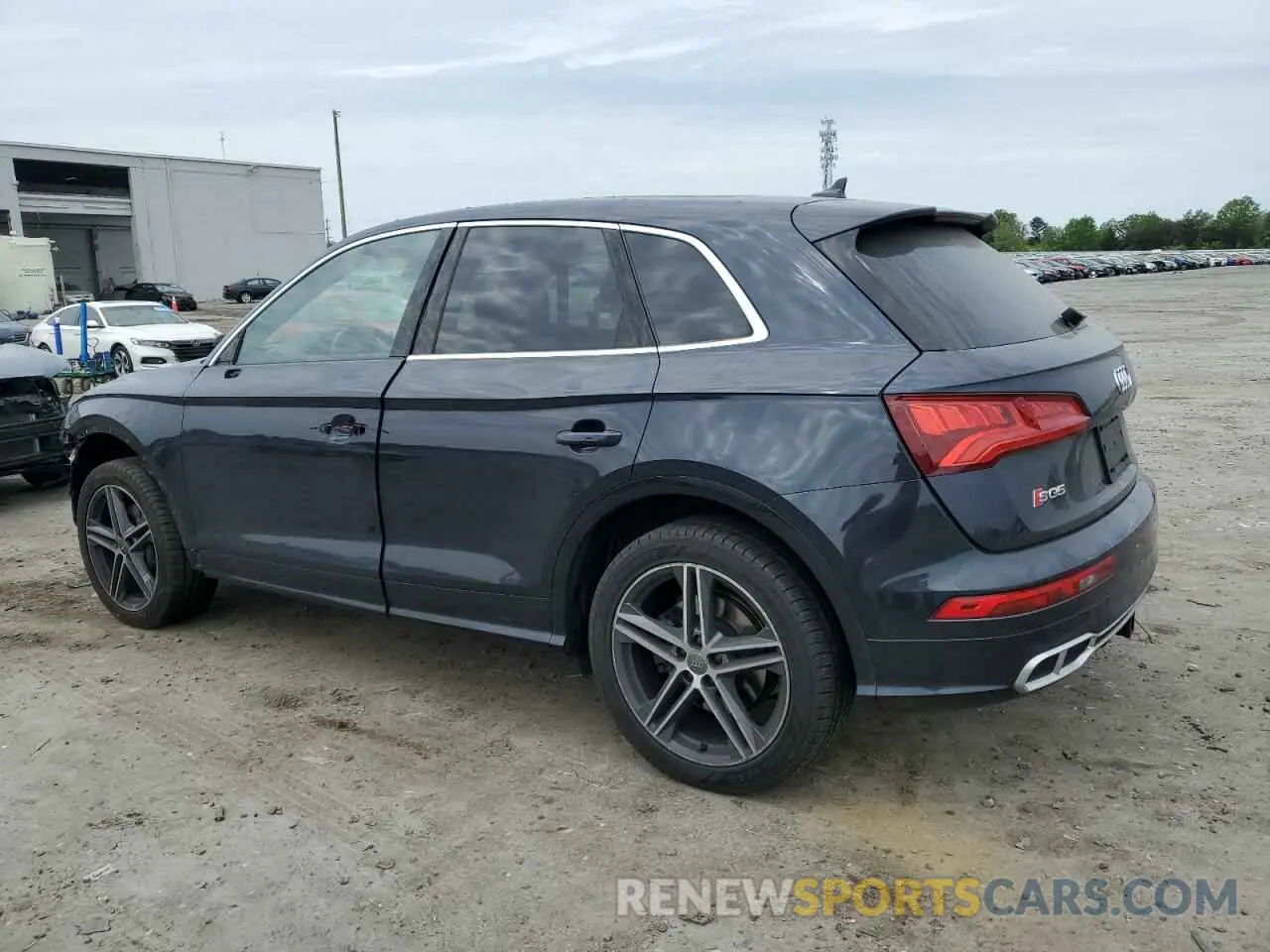 2 Photograph of a damaged car WA1B4BFYXL2002721 AUDI SQ5 2020