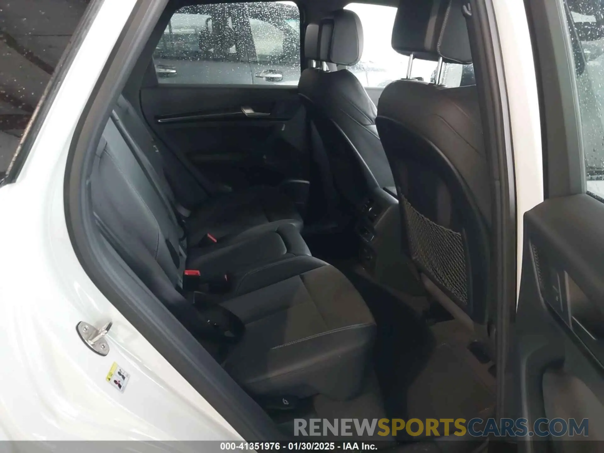 8 Photograph of a damaged car WA1C4AFY9L2068868 AUDI SQ5 2020