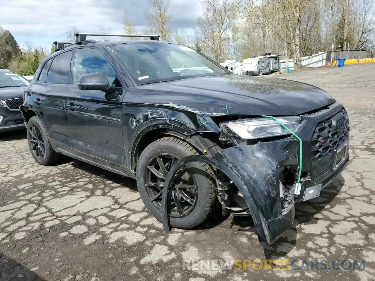 4 Photograph of a damaged car WA1B4AFY0M2069498 AUDI SQ5 2021