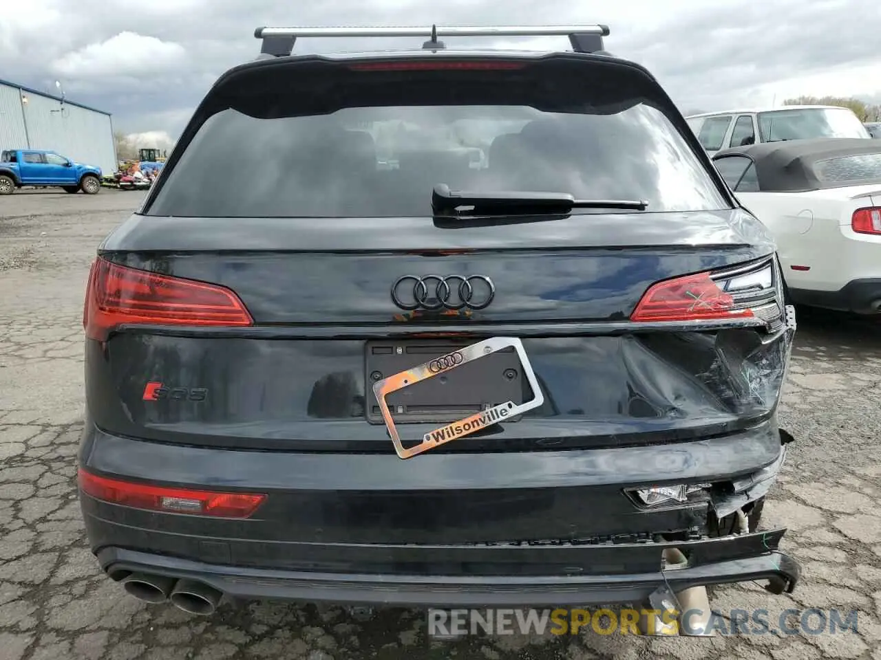 6 Photograph of a damaged car WA1B4AFY0M2069498 AUDI SQ5 2021