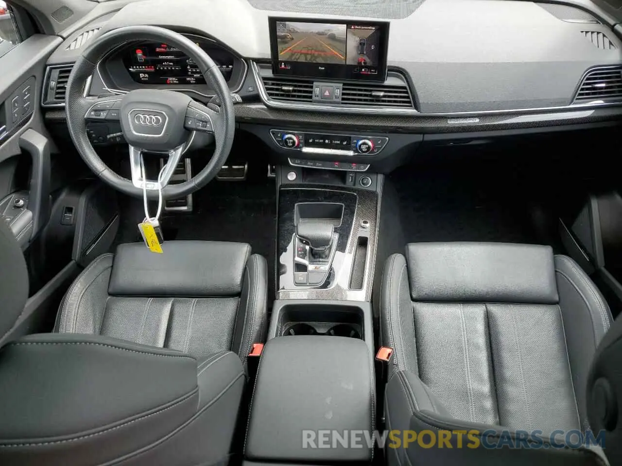 8 Photograph of a damaged car WA1B4AFY0M2069498 AUDI SQ5 2021