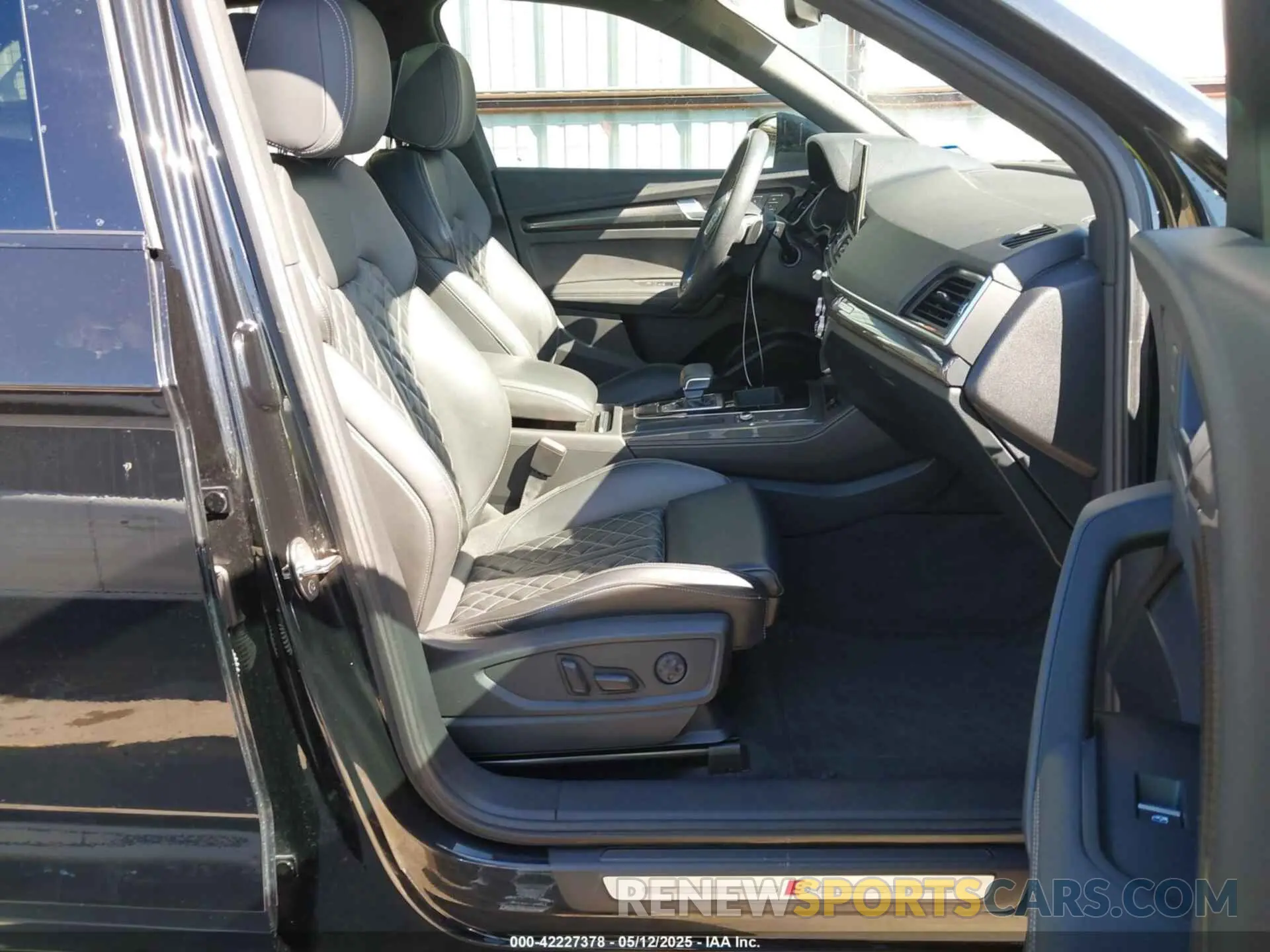 5 Фотография поврежденного автомобиля WA1B4AFY1M2001646 AUDI SQ5 2021