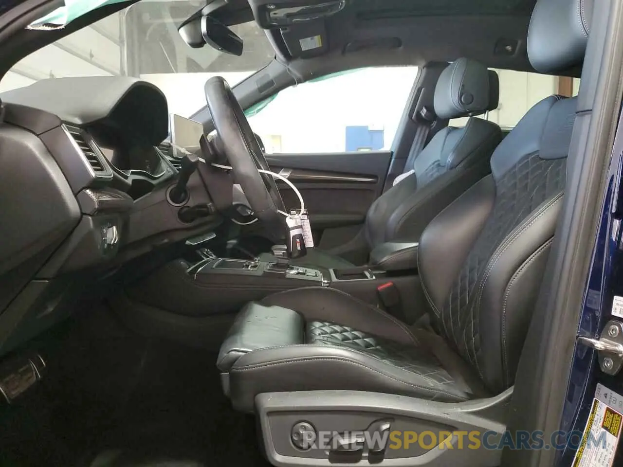 7 Photograph of a damaged car WA1B4AFY2L2013612 AUDI SQ5 2021