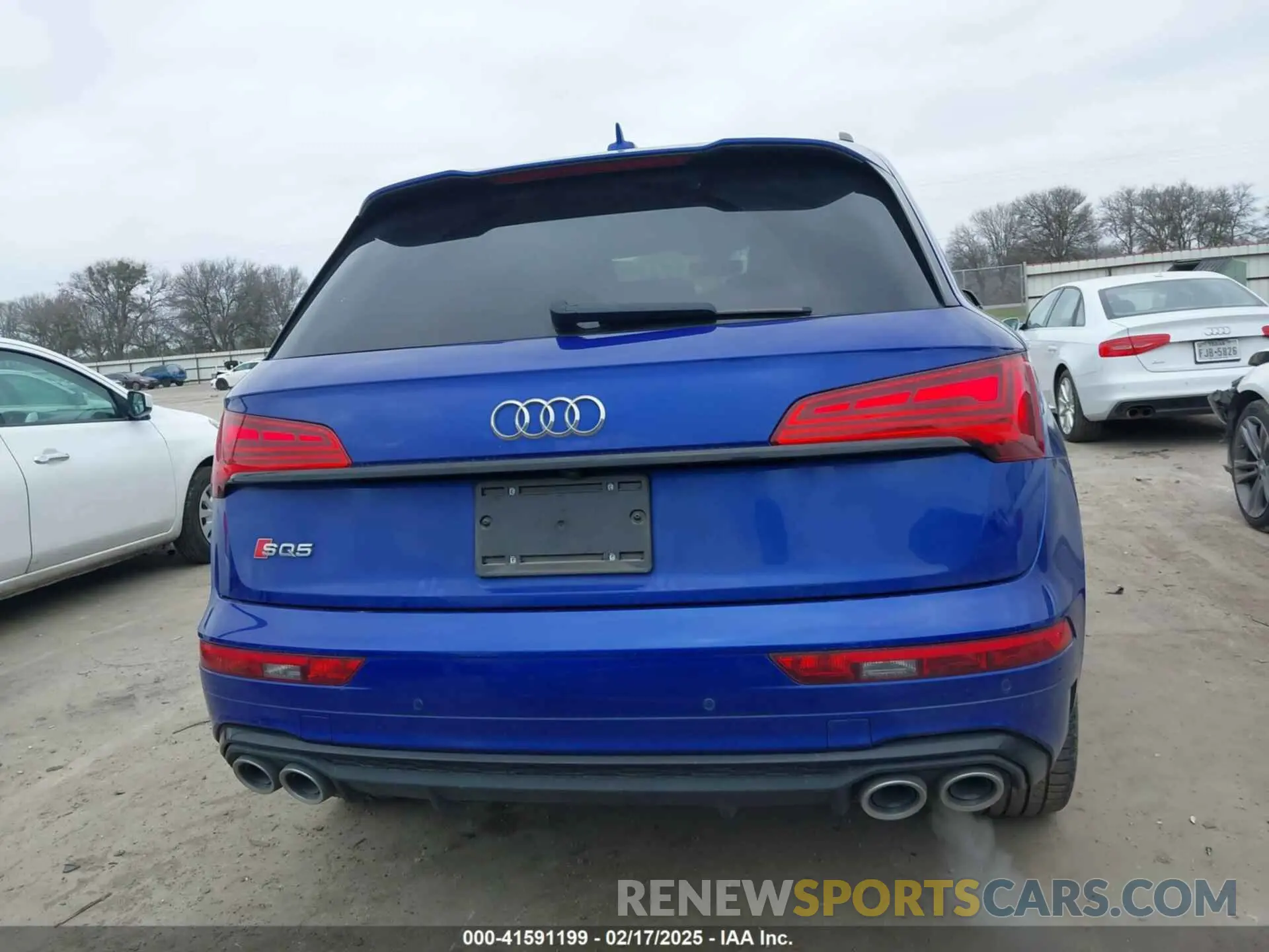 16 Photograph of a damaged car WA1B4AFY4M2044751 AUDI SQ5 2021