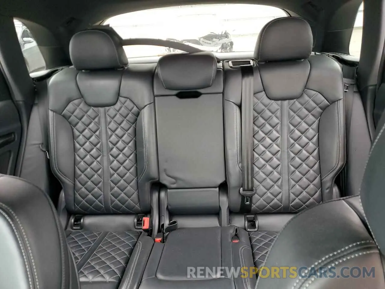 10 Фотография поврежденного автомобиля WA1B4AFY5M2047724 AUDI SQ5 2021
