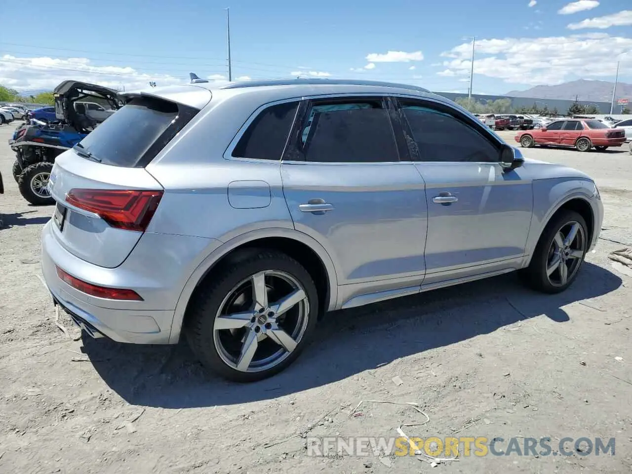 3 Photograph of a damaged car WA1B4AFY6M2042970 AUDI SQ5 2021