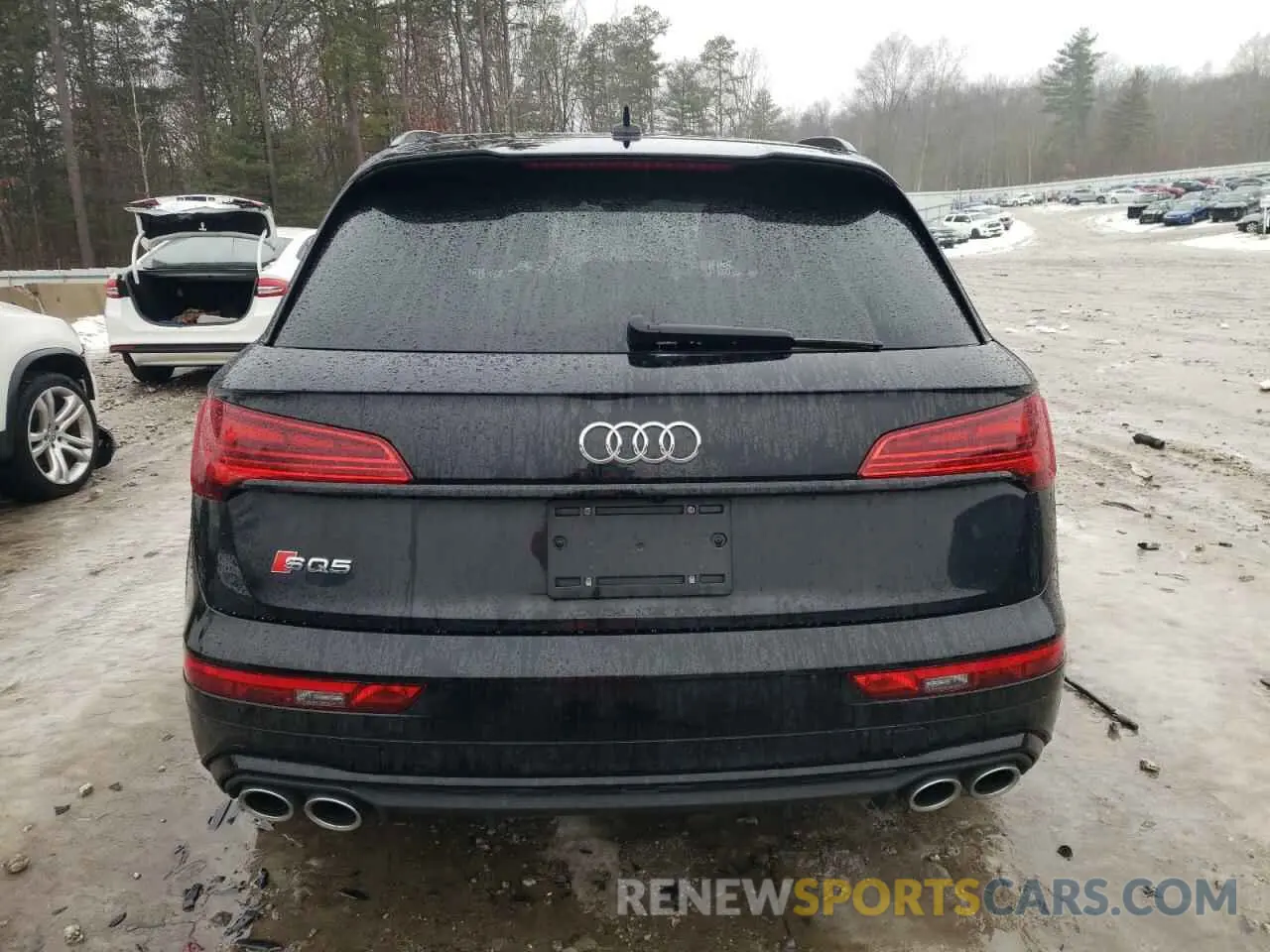 6 Photograph of a damaged car WA1B4AFY8M2044123 AUDI SQ5 2021