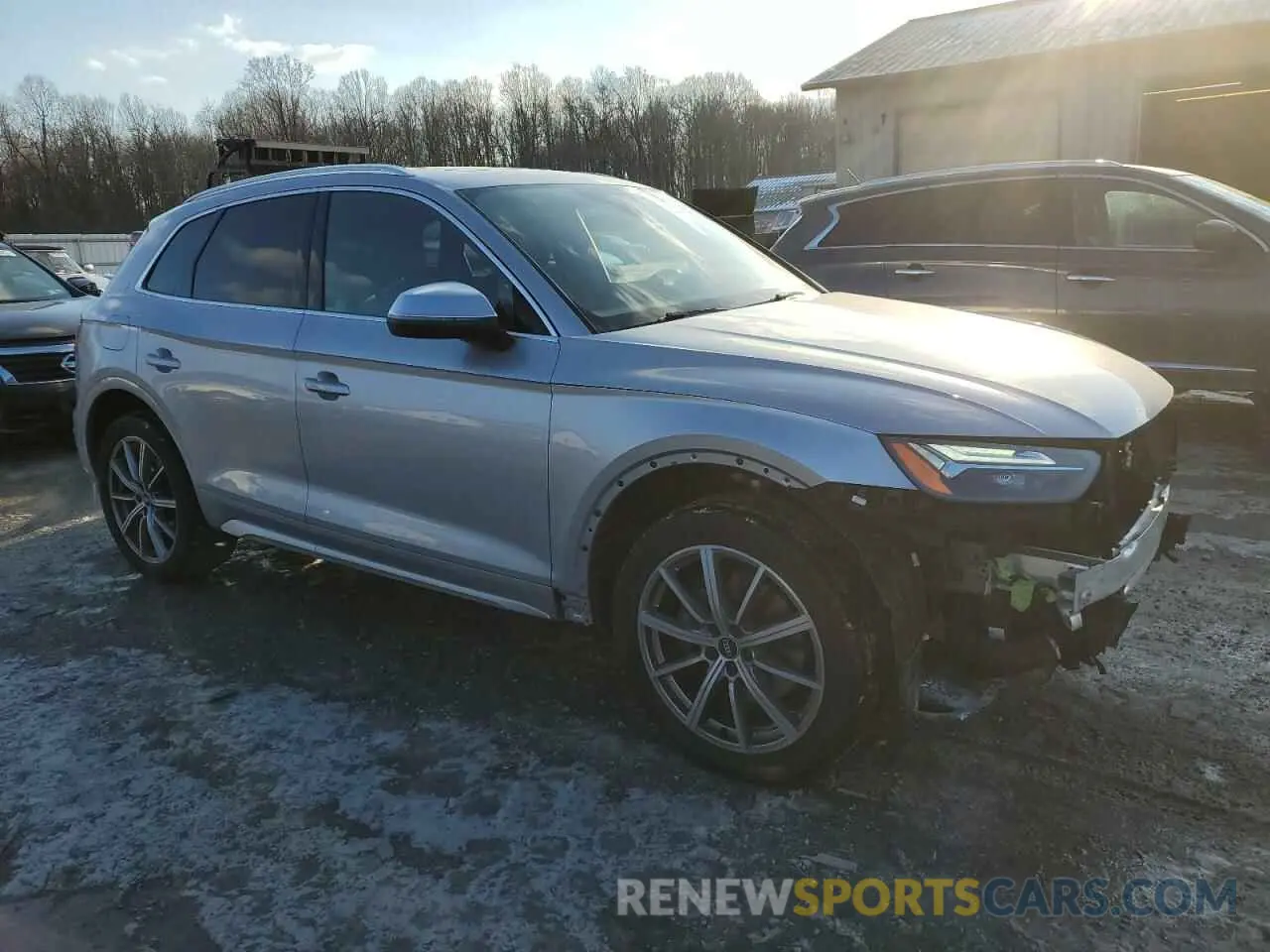 4 Photograph of a damaged car WA1B4AFY8M2071791 AUDI SQ5 2021