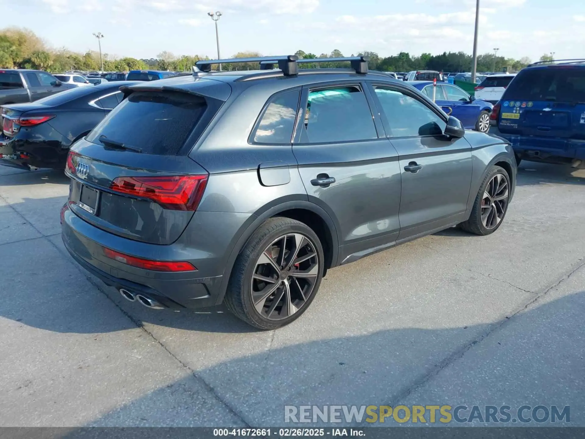 4 Photograph of a damaged car WA1B4AFYXM2018610 AUDI SQ5 2021