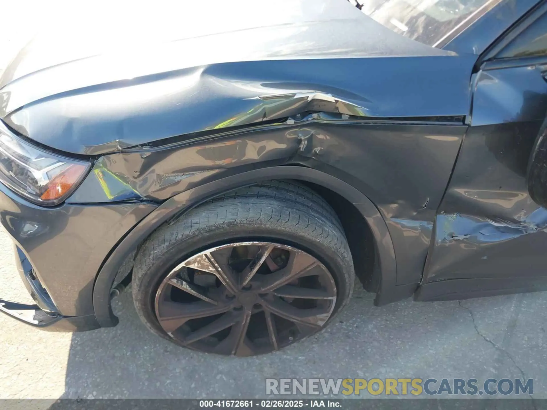 6 Photograph of a damaged car WA1B4AFYXM2018610 AUDI SQ5 2021