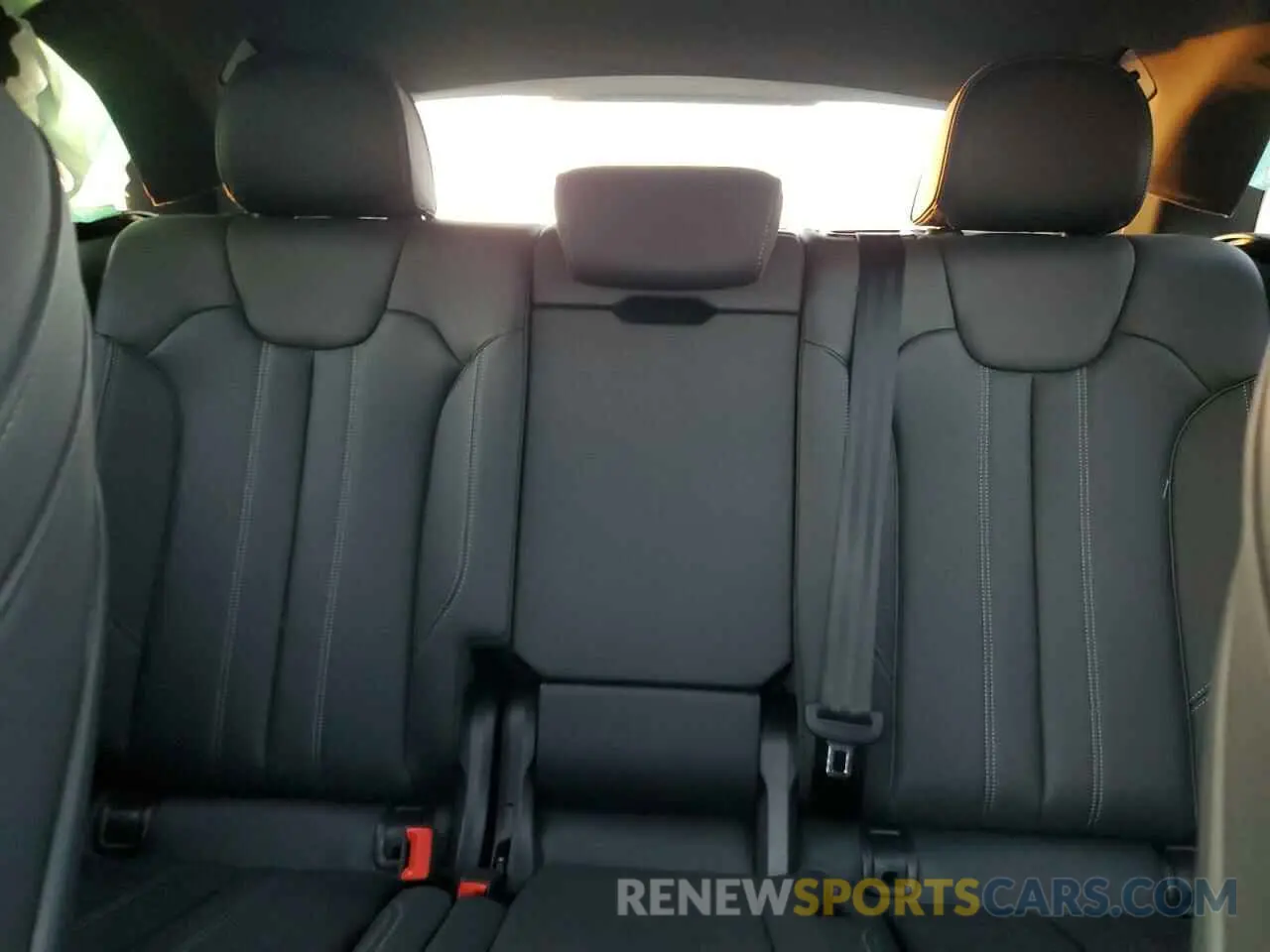 10 Фотография поврежденного автомобиля WA1B4BFY4M2096922 AUDI SQ5 2021