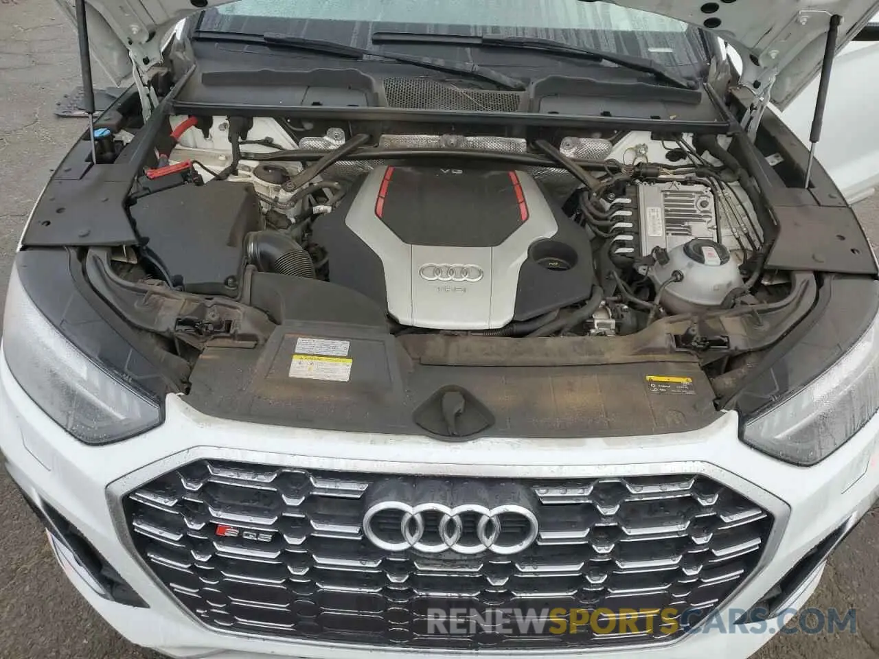 12 Photograph of a damaged car WA1C4AFY1M2045697 AUDI SQ5 2021