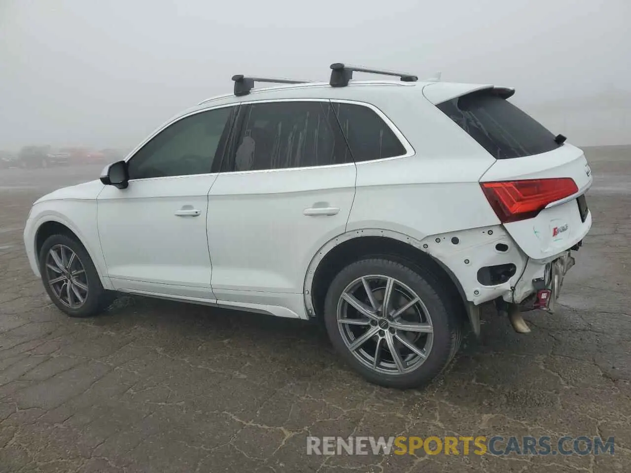 2 Photograph of a damaged car WA1C4AFY1M2045697 AUDI SQ5 2021