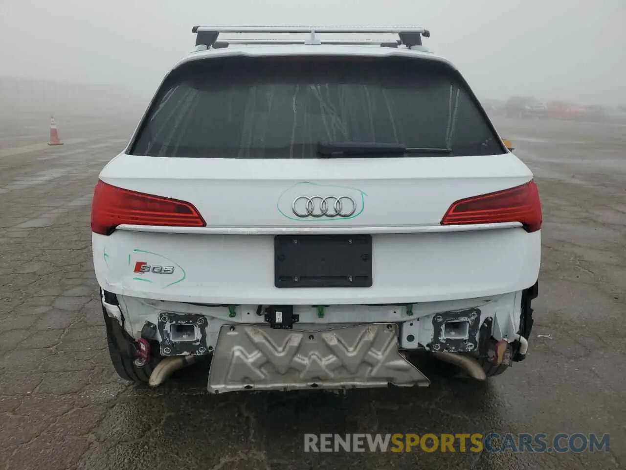 6 Photograph of a damaged car WA1C4AFY1M2045697 AUDI SQ5 2021