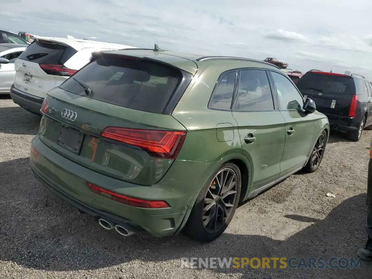 3 Photograph of a damaged car WA1C4AFY9M2008834 AUDI SQ5 2021