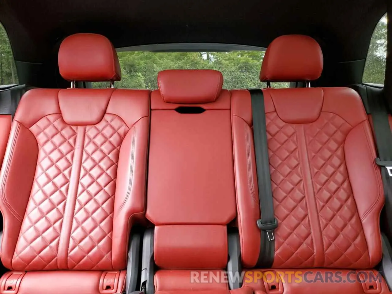 10 Photograph of a damaged car WA1C4AFYXM2030261 AUDI SQ5 2021