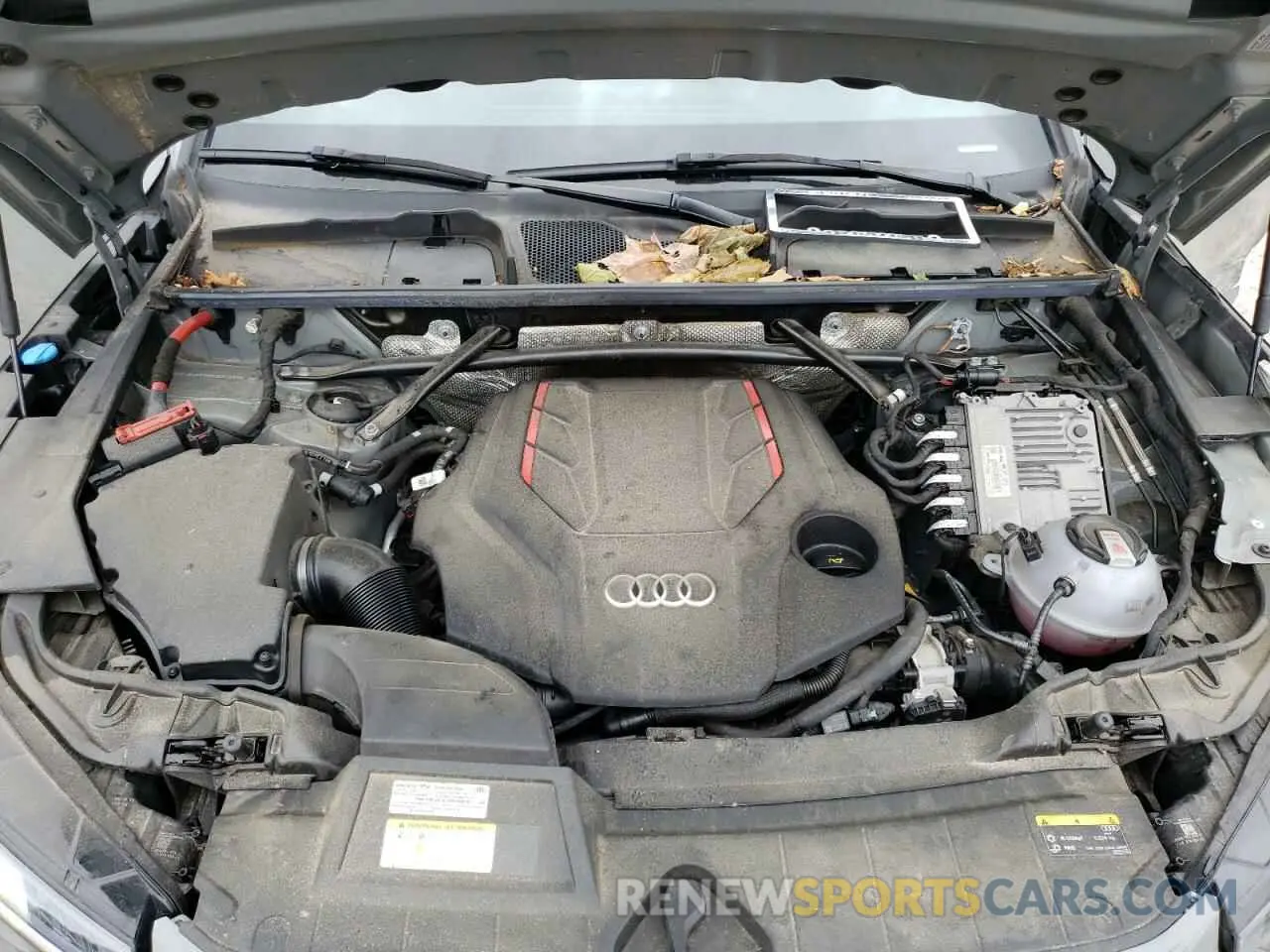 12 Photograph of a damaged car WA1B4AFY0N2031321 AUDI SQ5 2022