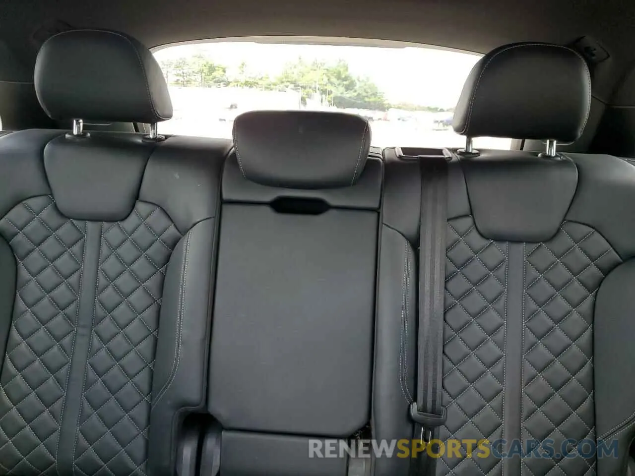 10 Фотография поврежденного автомобиля WA1C4AFY1N2030814 AUDI SQ5 2022