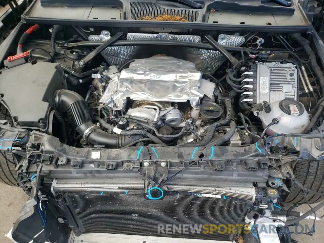 12 Фотография поврежденного автомобиля WA1C4AFY1N2030814 AUDI SQ5 2022