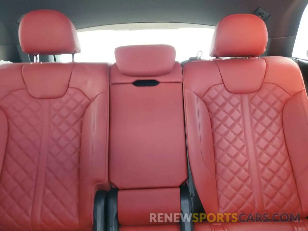 10 Фотография поврежденного автомобиля WA1C4AFY1N2032868 AUDI SQ5 2022