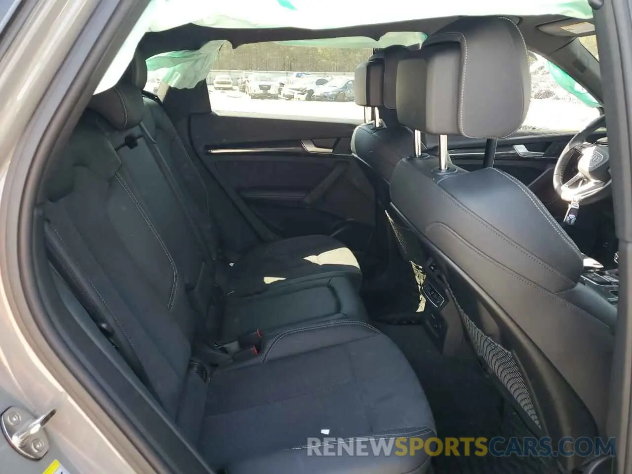 12 Photograph of a damaged car WA1C4AFY5N2098713 AUDI SQ5 2022