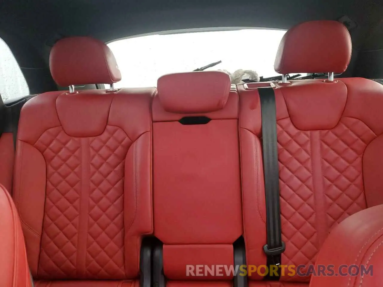 10 Фотография поврежденного автомобиля WA1B4AFY2P2135344 AUDI SQ5 2023