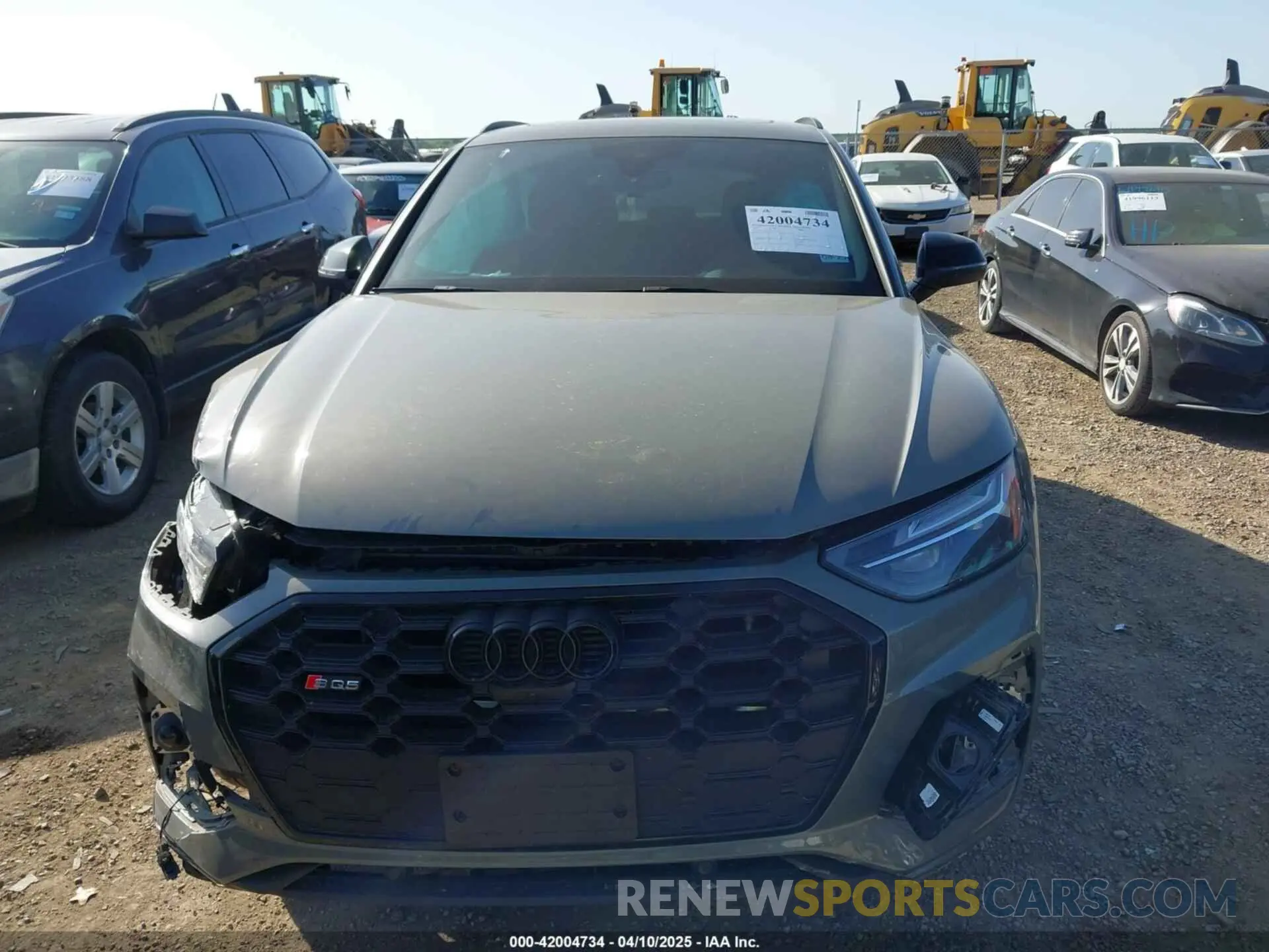 12 Фотография поврежденного автомобиля WA1B4AFY4P2035195 AUDI SQ5 2023