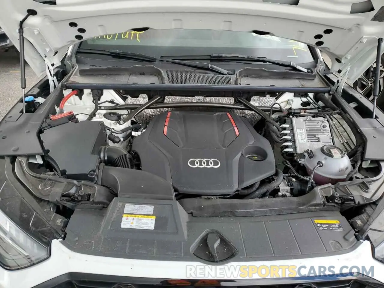 12 Photograph of a damaged car WA1C4AFYXP2167611 AUDI SQ5 2023