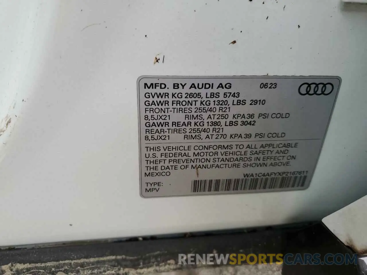 13 Photograph of a damaged car WA1C4AFYXP2167611 AUDI SQ5 2023