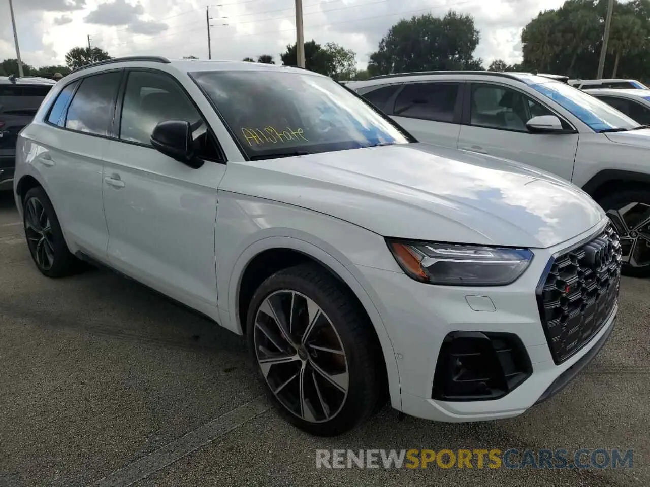 4 Photograph of a damaged car WA1C4AFYXP2167611 AUDI SQ5 2023