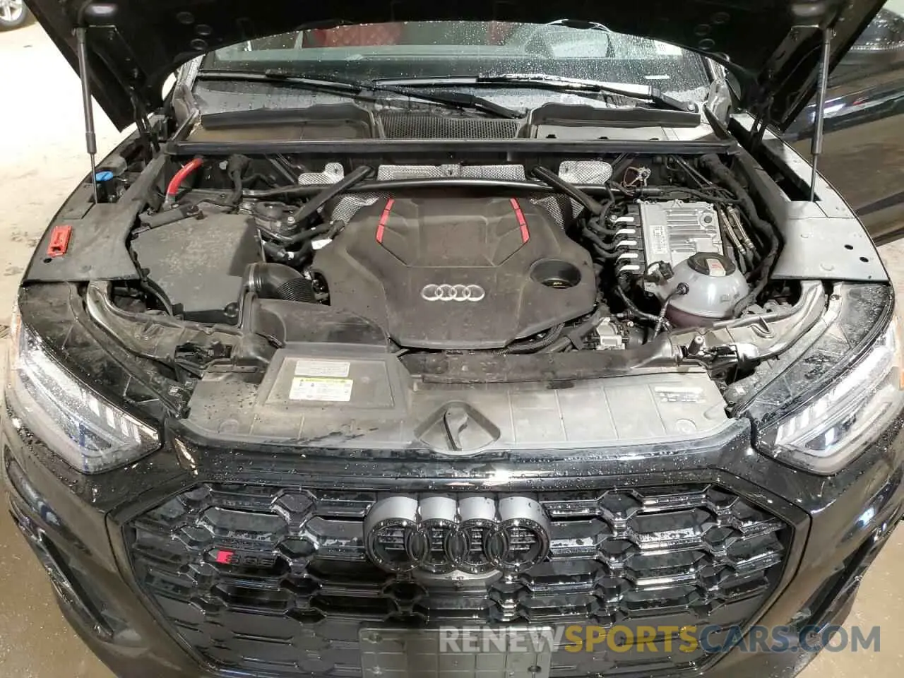 13 Photograph of a damaged car WA1C4AFYXP2194176 AUDI SQ5 2023