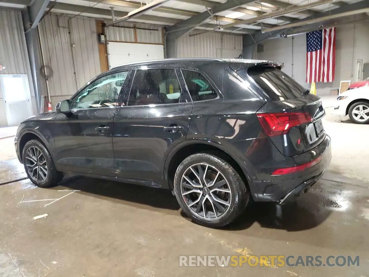 2 Photograph of a damaged car WA1C4AFYXP2194176 AUDI SQ5 2023