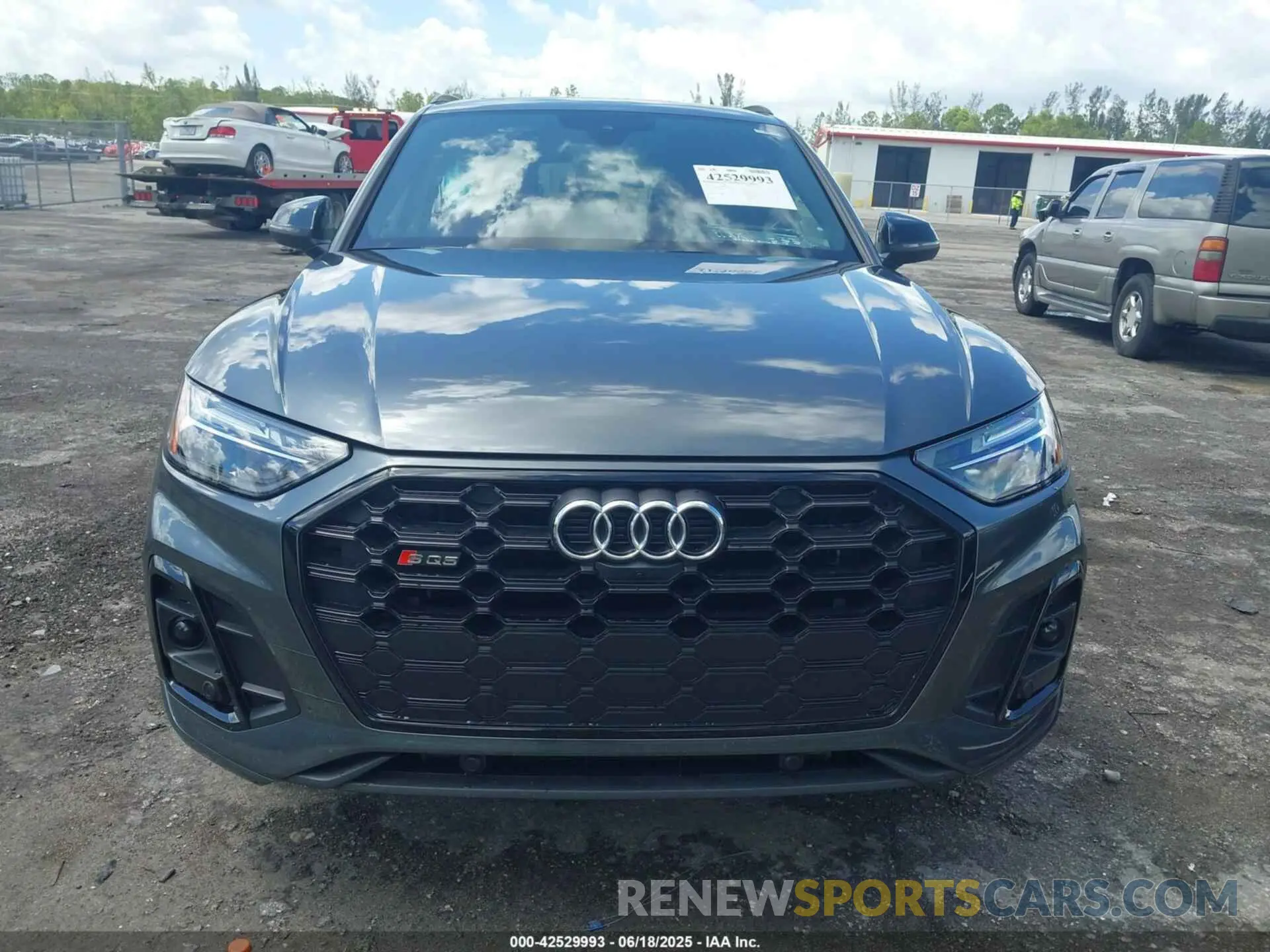 13 Фотография поврежденного автомобиля WA1B4AFY0R2011267 AUDI SQ5 2024