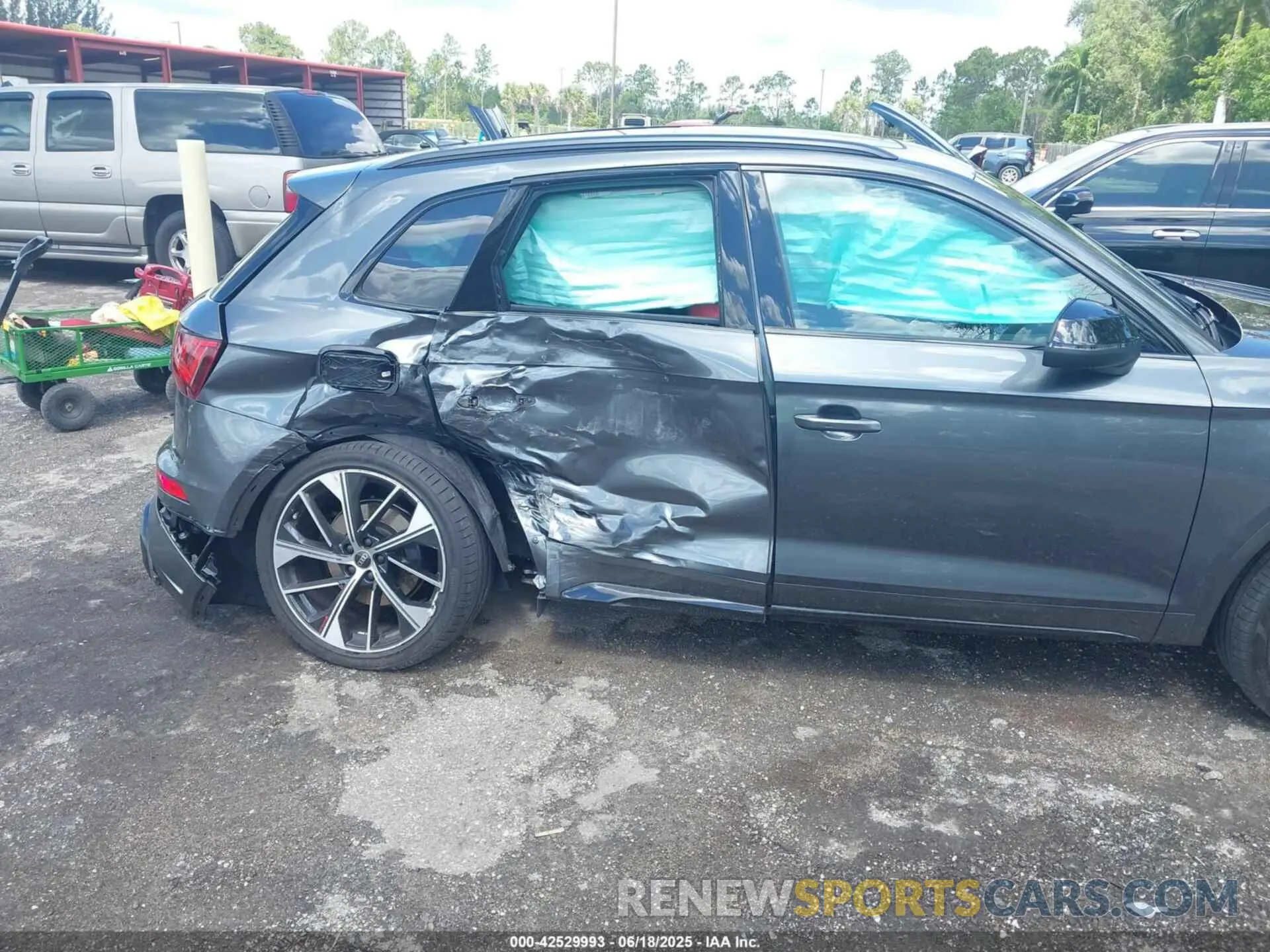 6 Фотография поврежденного автомобиля WA1B4AFY0R2011267 AUDI SQ5 2024