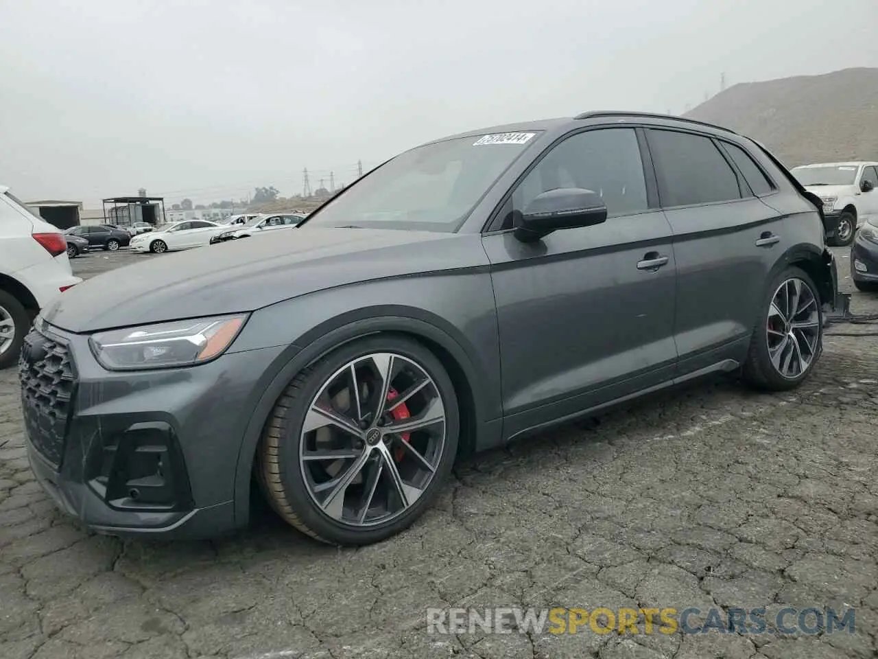 1 Фотография поврежденного автомобиля WA1B4AFY0R2062235 AUDI SQ5 2024