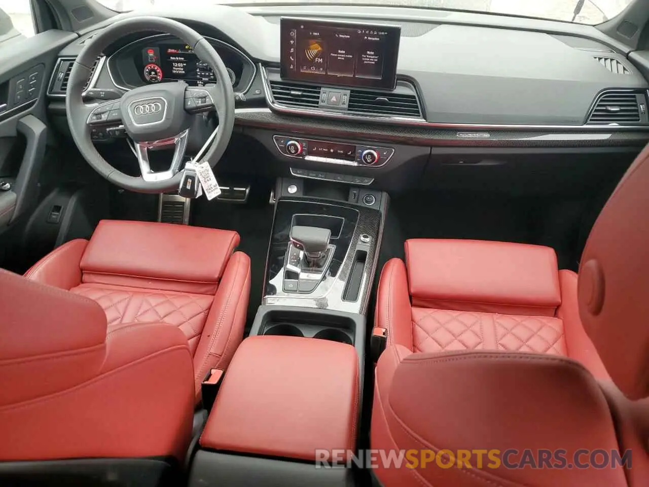 8 Фотография поврежденного автомобиля WA1B4AFY0R2062235 AUDI SQ5 2024