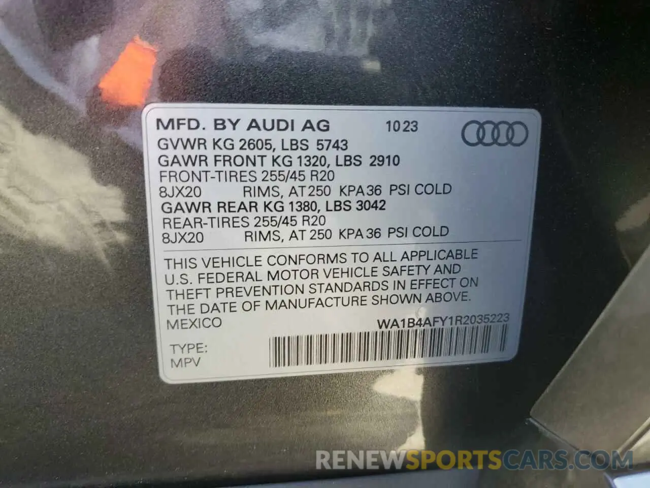 13 Photograph of a damaged car WA1B4AFY1R2035223 AUDI SQ5 2024
