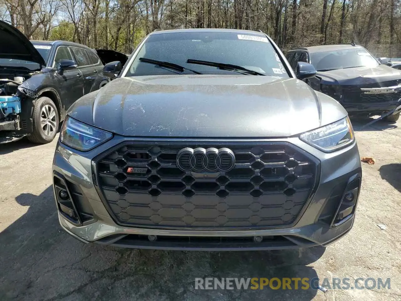 5 Photograph of a damaged car WA1B4AFY1R2035223 AUDI SQ5 2024